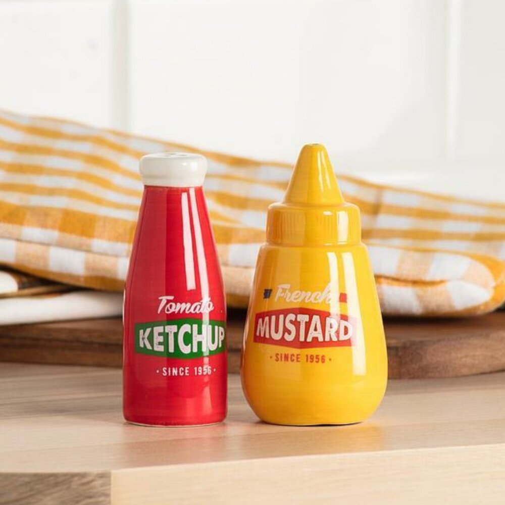 Abbott Collection Ketchup & Mustard Salt & Pepper Shakers Ceramic Retro Novelty